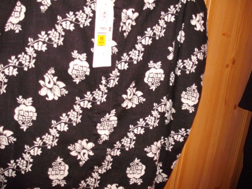 M&S strappy 16 new with £27.50 tags cotton black white - Picture 2 of 7