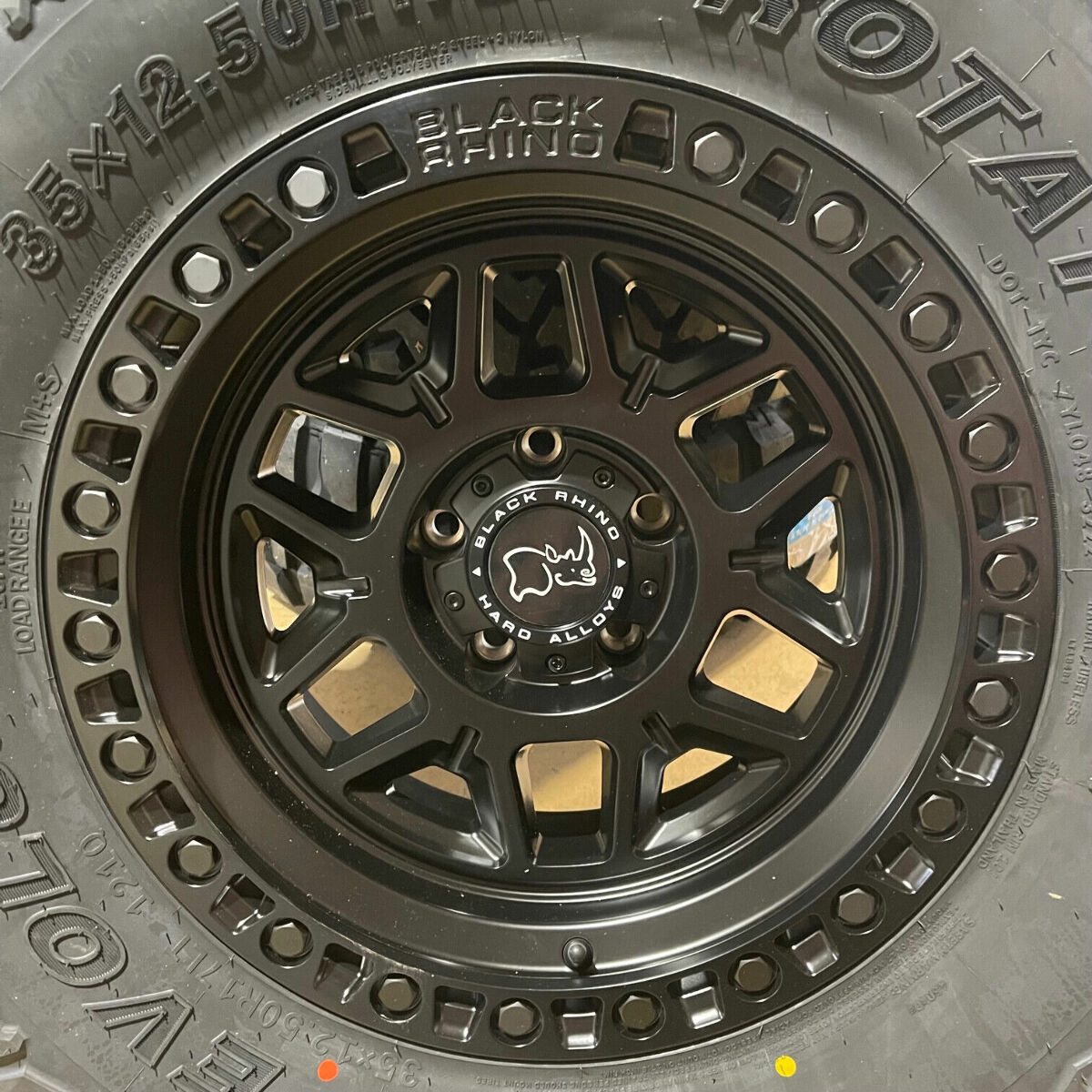 ラングラー　ホイール　Black Rhino Kelso 17インチ 4) 17x9 Black Rhino Kelso Wheels Rims 35