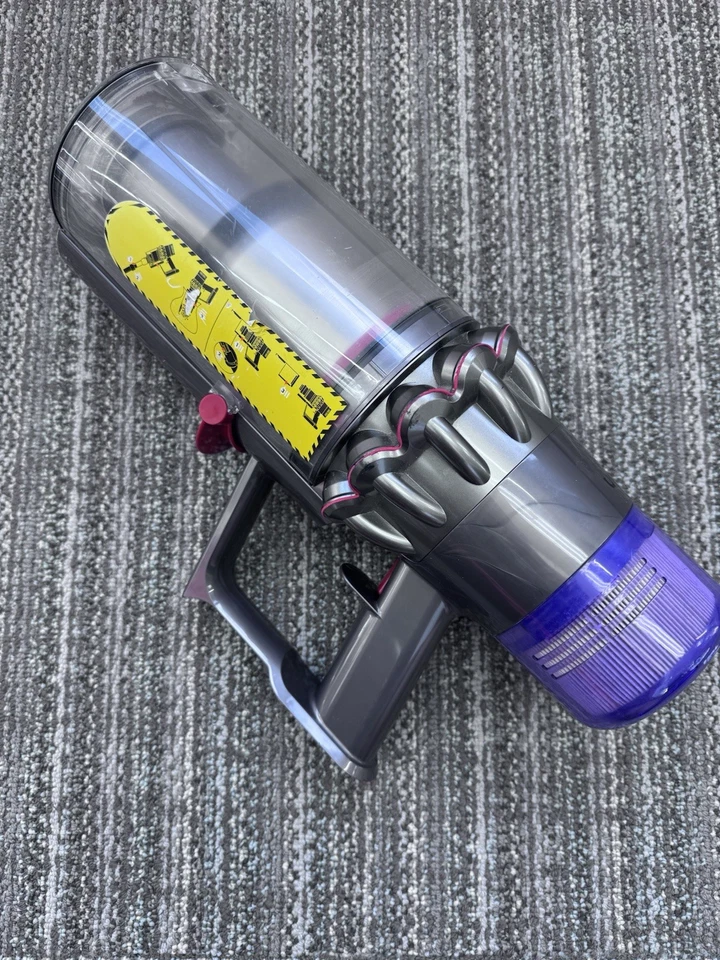 Dyson VIl Cordless Vacuum SV28 Click-In Battery Model FOR PARTS! PARTS ONLY! - Image 2 of 4