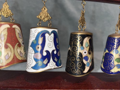 Vintage Cloisonne China Graduated Musical Bells on Wood Stand Overall Length 13” - Picture 8 of 14