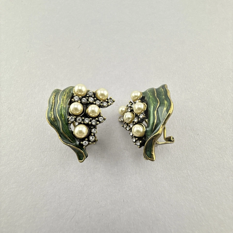 Pendientes Heidi Daus Esmalte Verde Lirio del Valle Omega Espalda Perla Imitación Foto 4 de 4