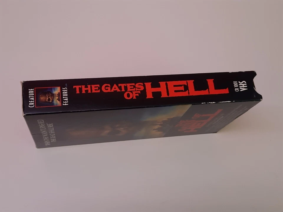 The Gates Of Hell 1980 Uncut VHS USA NTSC Video Lucio Fulci City of the Living D - Bild 4 von 4
