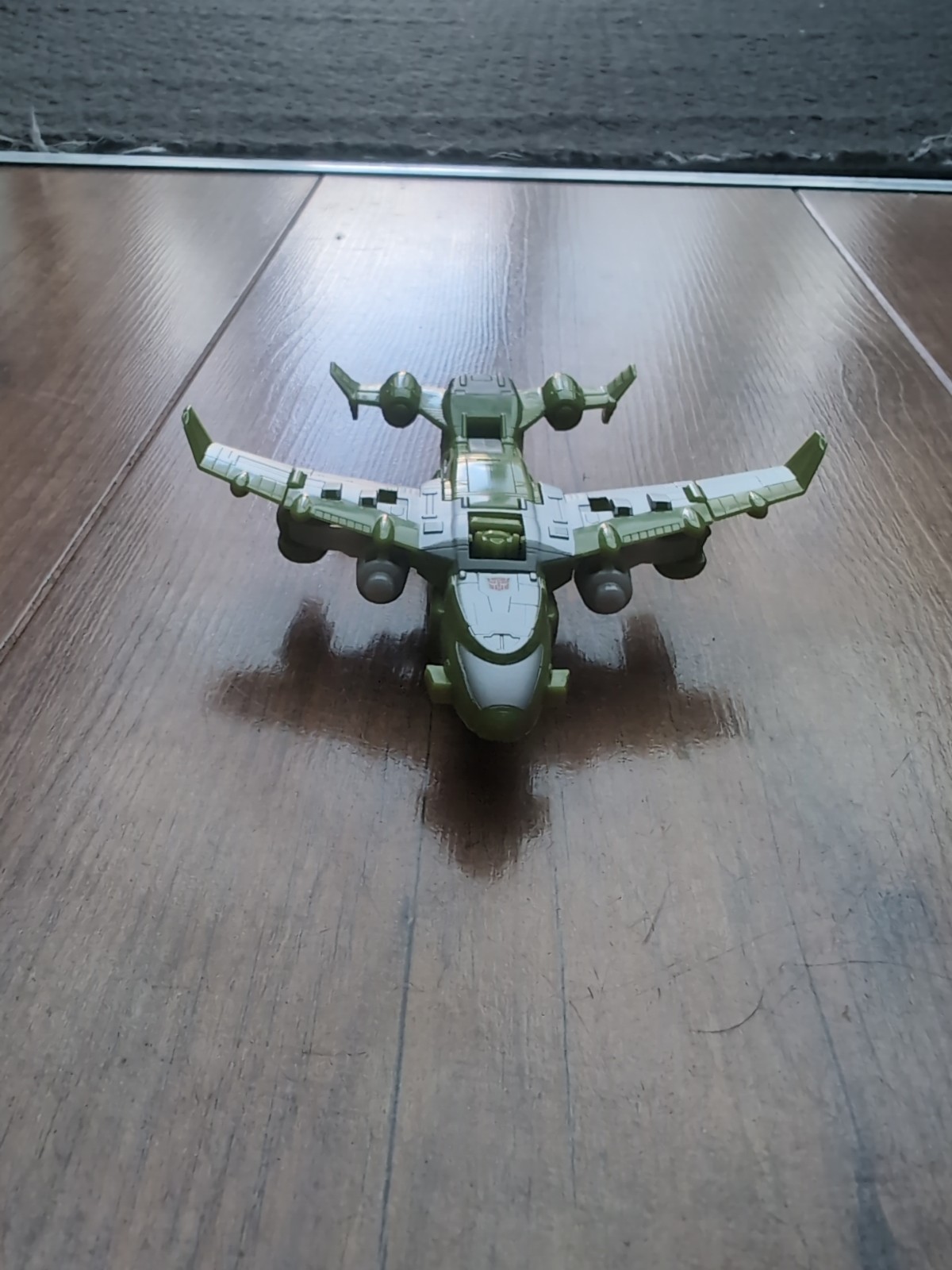 Picture 2 of 5