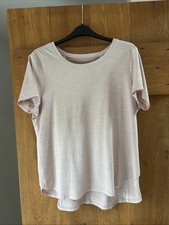 Women’s Yoga Sports Pink Top Size Large Scoop Neck Short Sleeves V Mesh Back