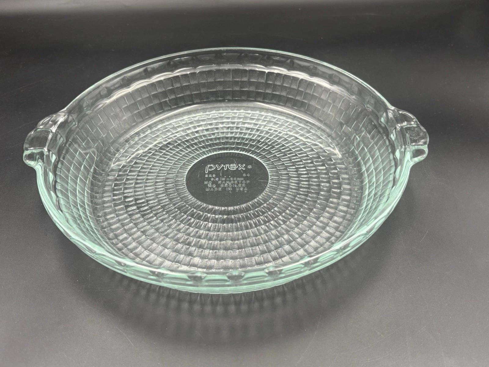 RARE Pyrex 229 Pie Plate Deep Dish Basketweave Fluted Edge Clear Glass 10"