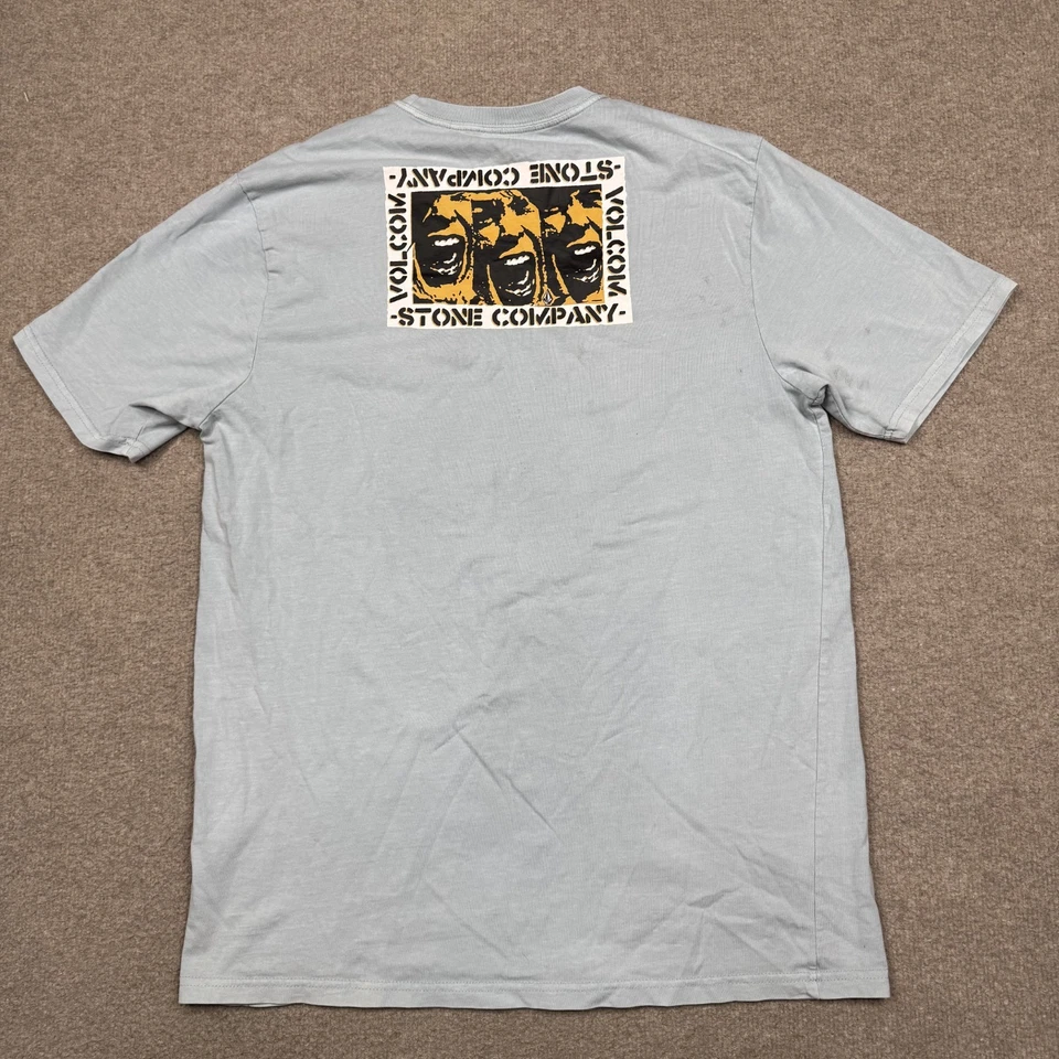 Volcom Men's Shirt Size L Blue Short Sleeve Vintage Y2K Surf Outdoor Pocket Tee - Image 2 of 4