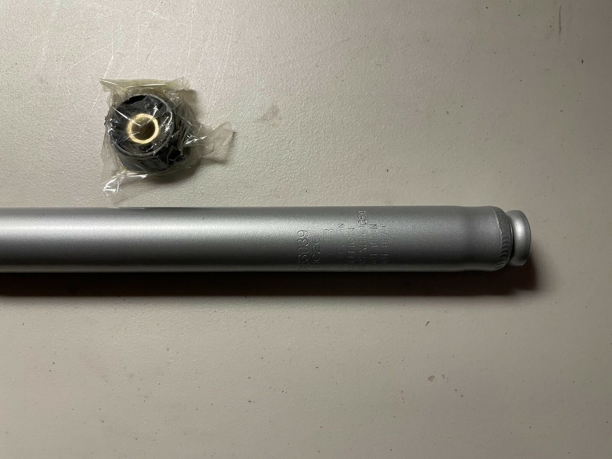 がぶ  Amazon.com: 1428828 2010330 2849039 Locking Fuel Cap