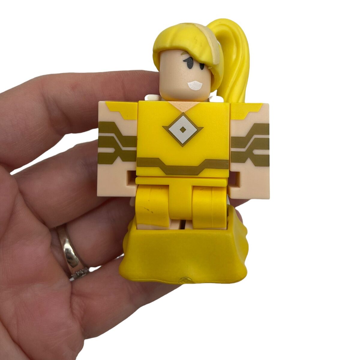 Roblox Celebrity Series Mixed Lot Of 3 Beard Yellow Girl Breezy'z