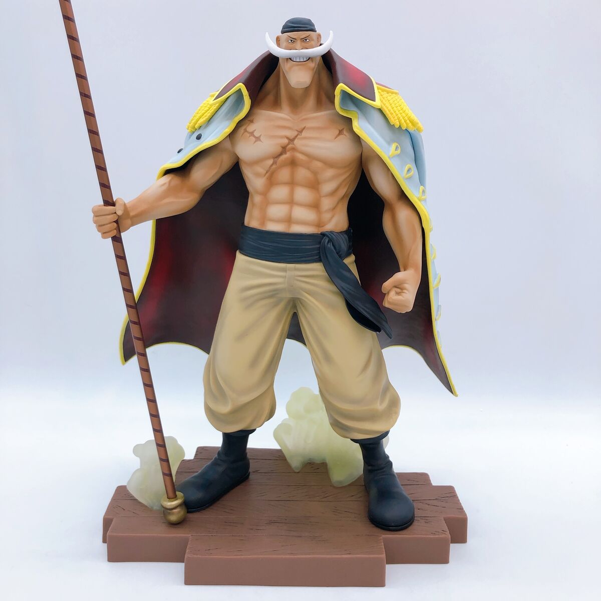 One Piece large figure of Whitebeard Edward Newgate with Bisento