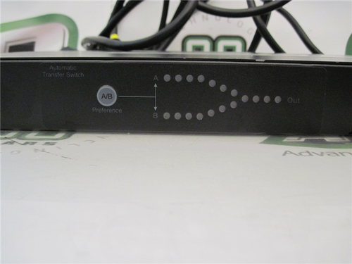 Unidad de distribución de energía APC AP4452, 10 tomas de corriente, 1 USB, RJ-45, RJ-11, 16A - Imagen 3 de 6