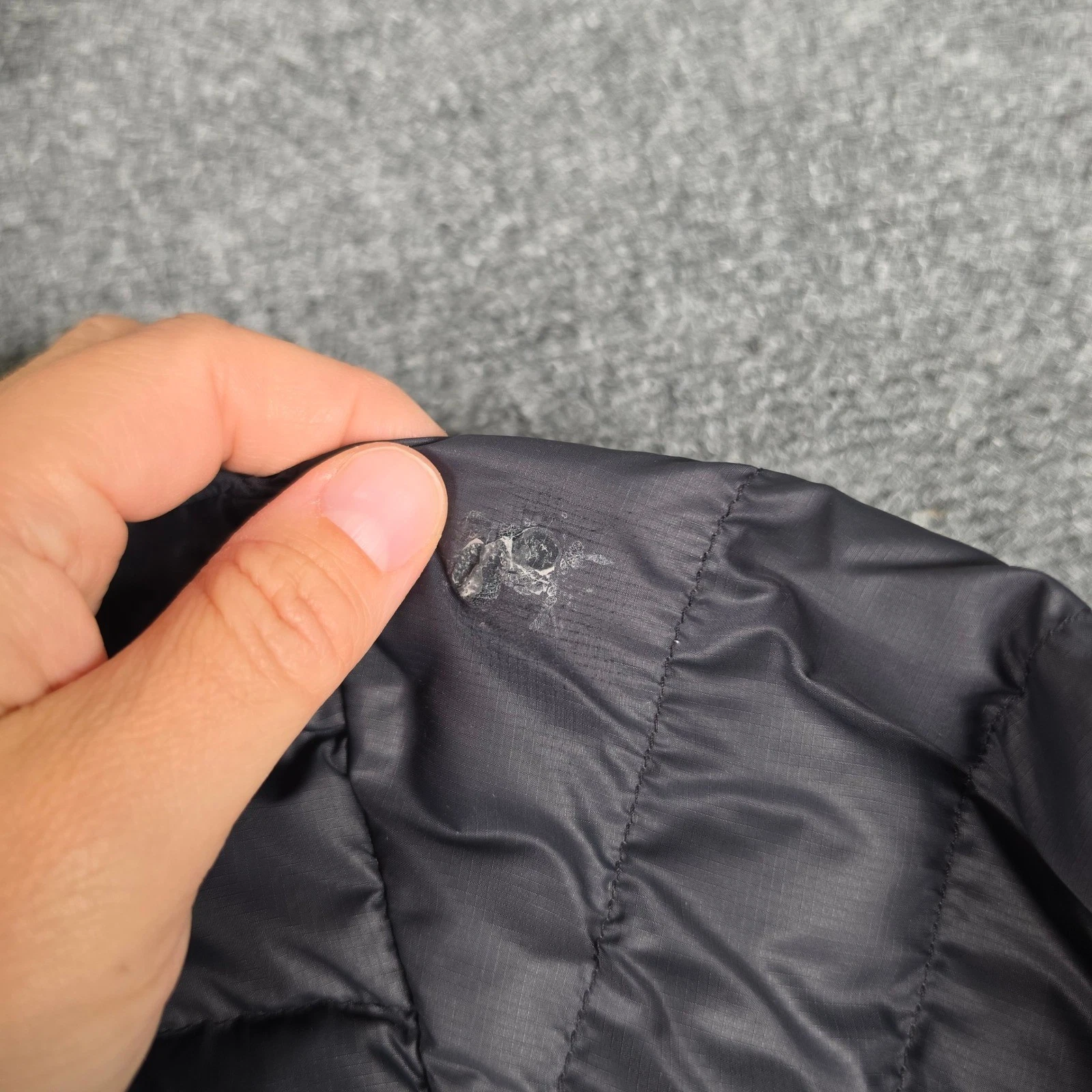 Berghaus Puffer Jacket Mens XL Black Hooded Pertex Quantum Insulated Gorpcore image 7