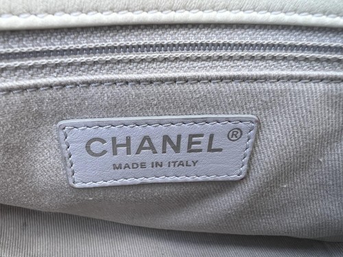 AUTHENTIC CHANEL TWEED AND LEATHER MULTICOLOR MINI FLAP BAG - Picture 20 of 24
