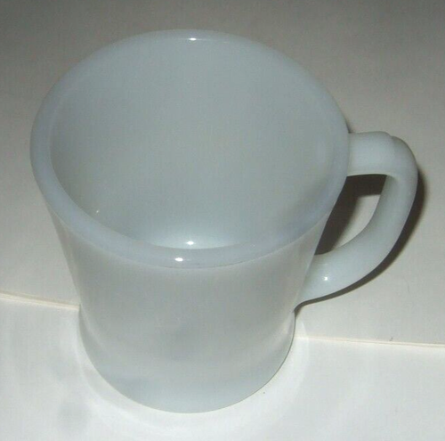 Fire King White Glass Mugs D Handle Anchor Hocking Set of Four - Picture 4 of 11