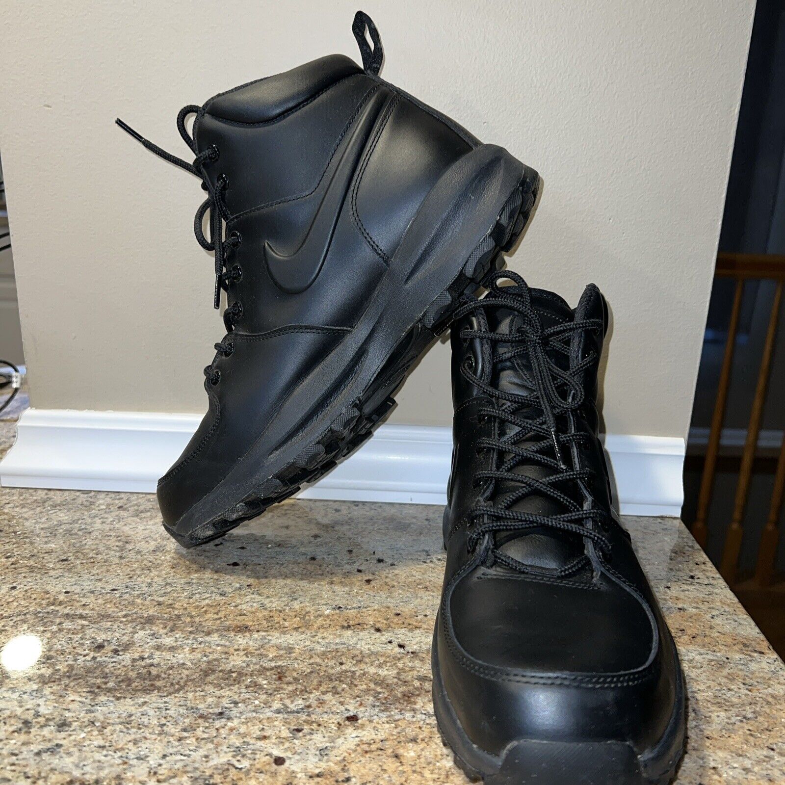 Nike Manoa Black Leather High Top Boots Men's 12 - image 2