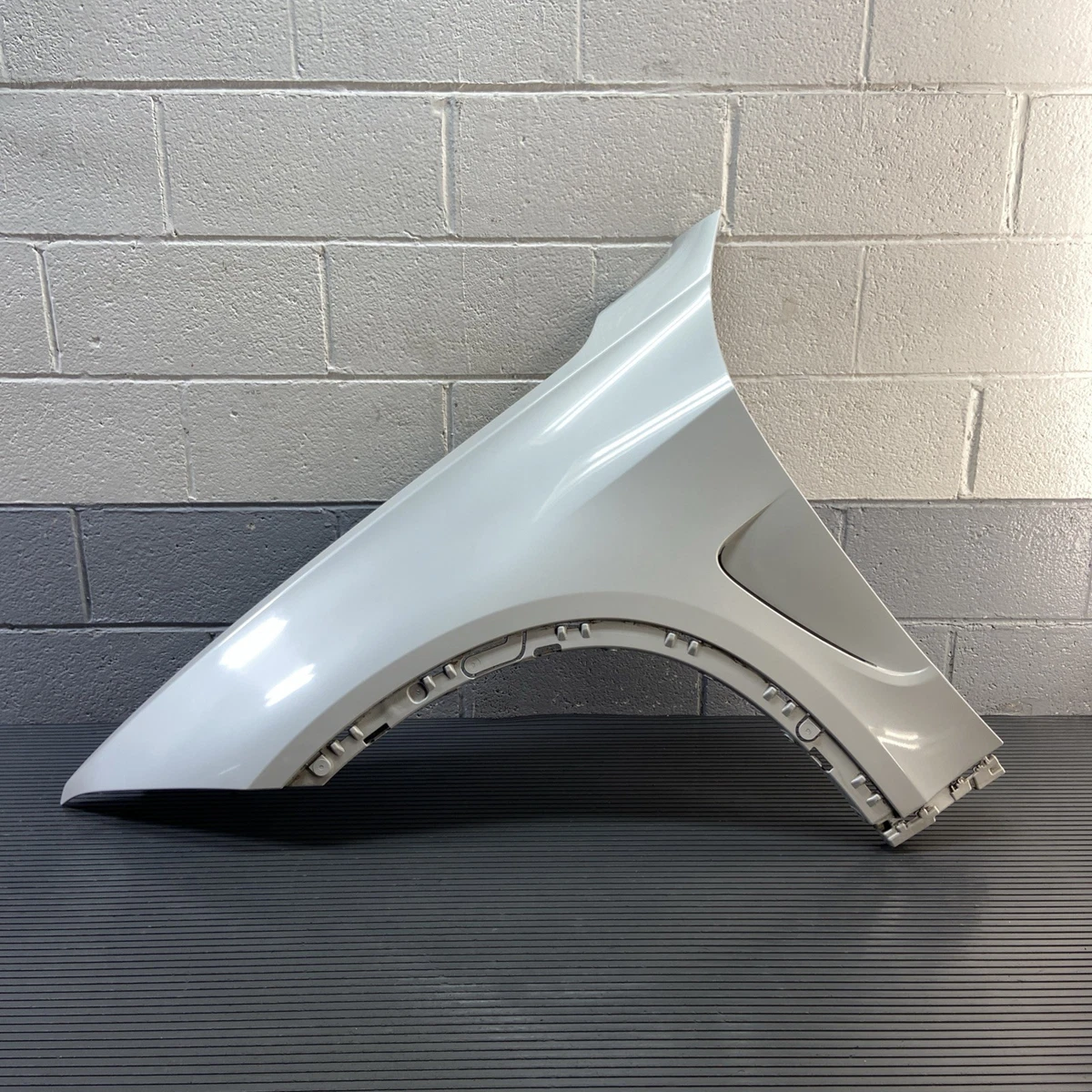 Genuine OEM Fenders for BMW X5 for sale | eBay