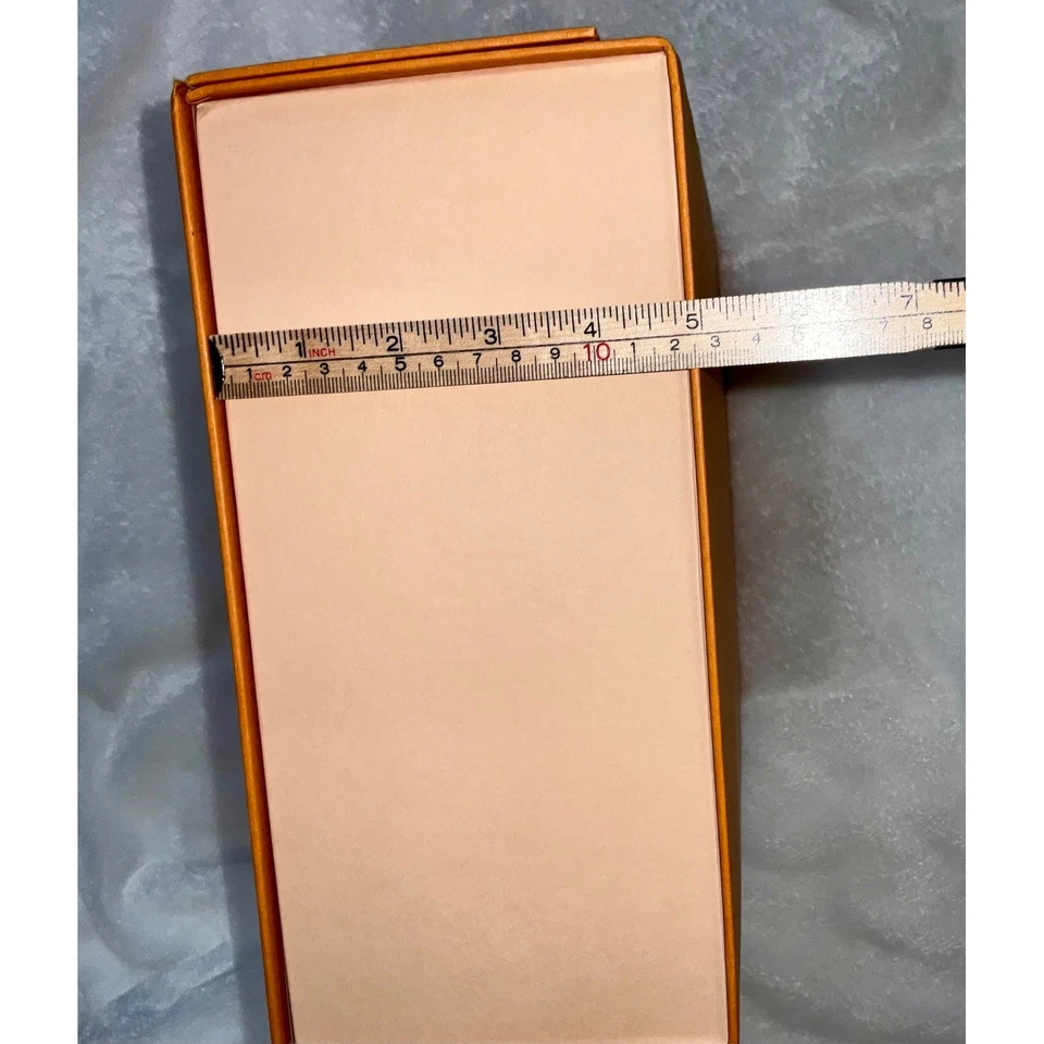 Louis Vuitton Gift Box Luxury Packaging - Image 4 of 4