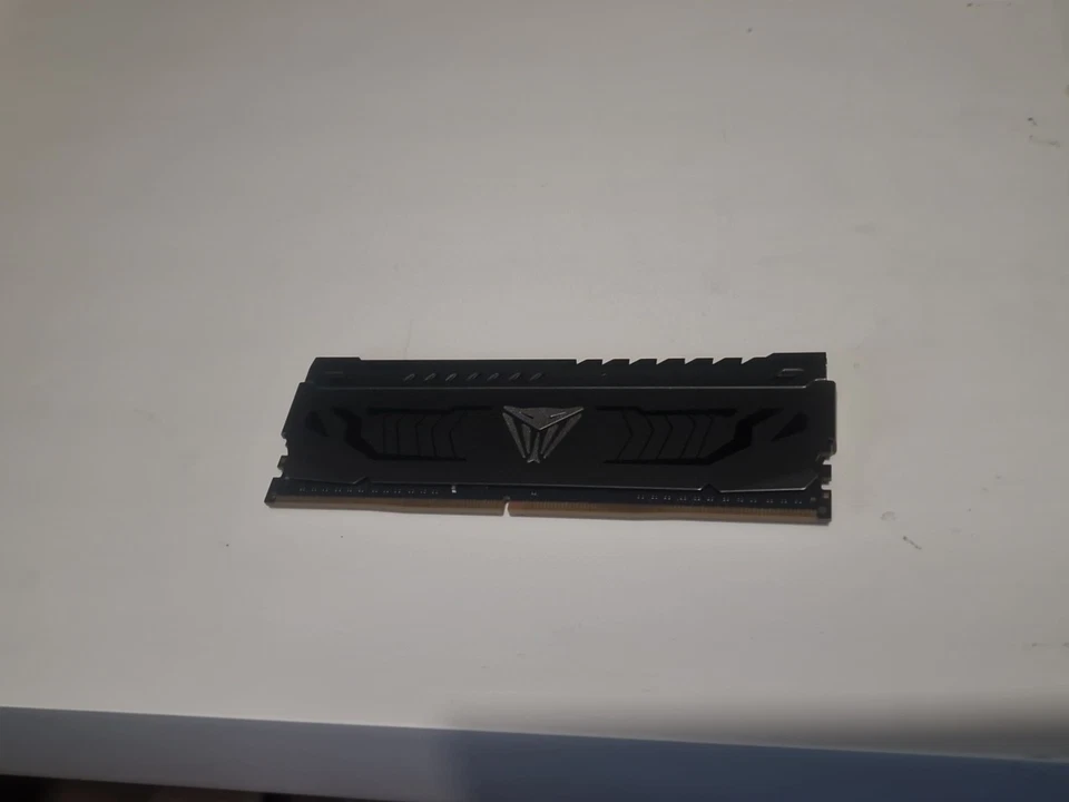 Patriot Steel 8GB 4133mhz DDR4 Memory RAM  - Image 4 of 4