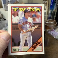1988 O-Pee-Chee Minnesota Twins Baseball Card #257 Gary Gaetti