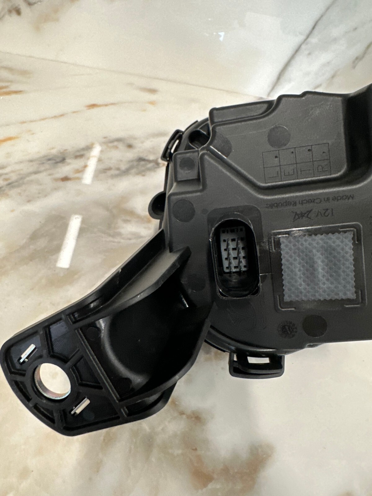 2022 Bentley Bentayga LED Headlight and Signal Light Left Driver Side OEM