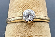 Diamond Solitaire, 14k Solid Yellow Gold Ring. 4mm / 25pt Round Diamond.