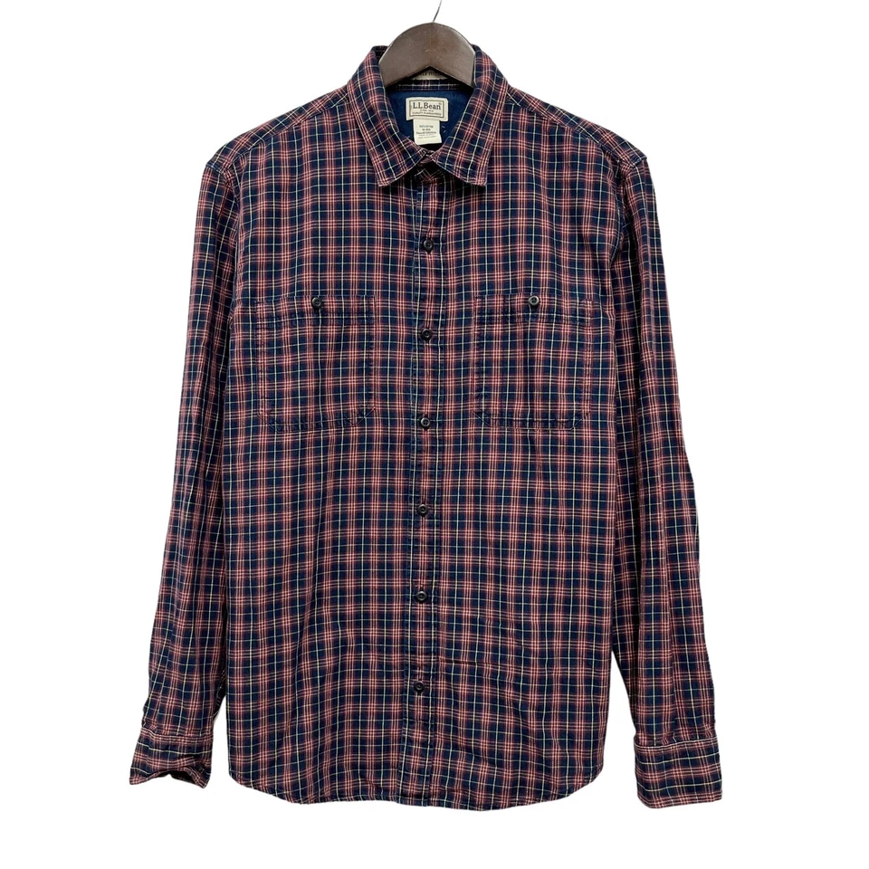 L.L. Bean Mens Flannel Shirt Navy/Red Plaid Pocket Outdoor M Slightly Fitted euc - Image 2 of 4