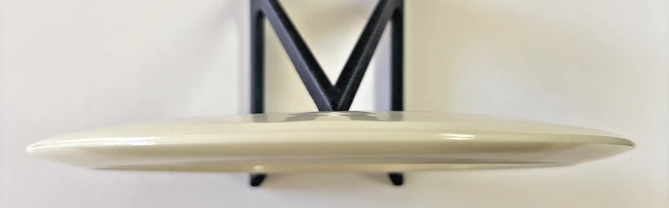 Discraft Seasonal MEGA Glo Scorch - 171g Distance Driver Pretty Flat New - Image 3 of 3