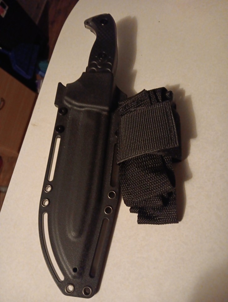military combat tactical survival knife Razor Sharp This Knife Is A ...