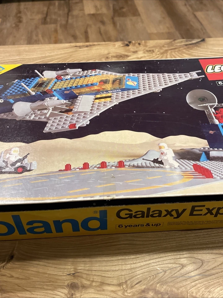 VINTAGE LEGO SPACE 497 GALAXY EXPLORER w/ VG BOX & MANUALS RARE! - Image 3 of 4