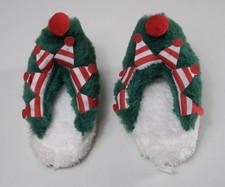 Vivitar Plush Elf Slippers Adult S/M Cozy Holiday Novelty Soft Indoor.NWT