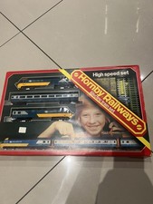 Hornby 00 gauge R685 HST Inter City 125 High Speed Train Set 