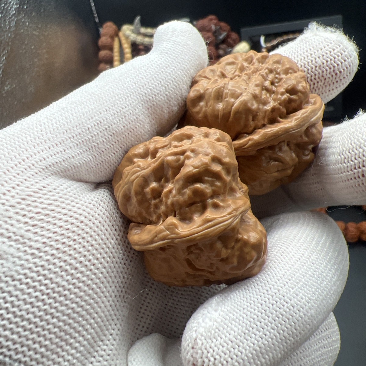 Pair of Match Chinese Health Walnut 38×38.5×30mm 精配文玩核桃