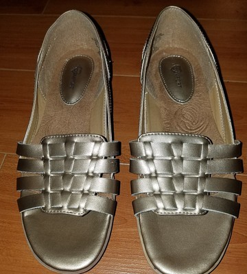 comfortable huarache sandals