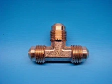 (1) DT2-6 3/8" FLARE TEE BRASS HVAC FITTING - LEAD FREE F40-035