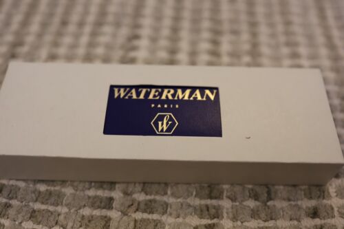 Waterman Executive Burgandy fountain Pen F nib 18K