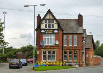Photo 6x4 Railway Hotel, Newton Heath Failsworth Holts' pub on the c c2016