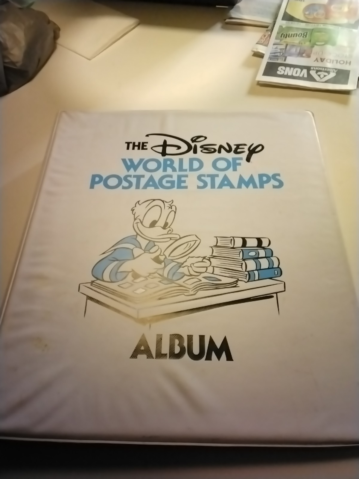 Disney MNH Worldwide Stamp Collection of 121 Stamps & 24 Sheets
