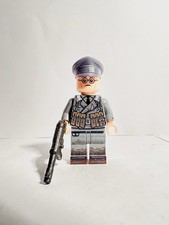Lego Theminifigco. WW2 Carro armato tedesco esercito Lehr MP40 SOTTUFFICIALE corpo Brickmania