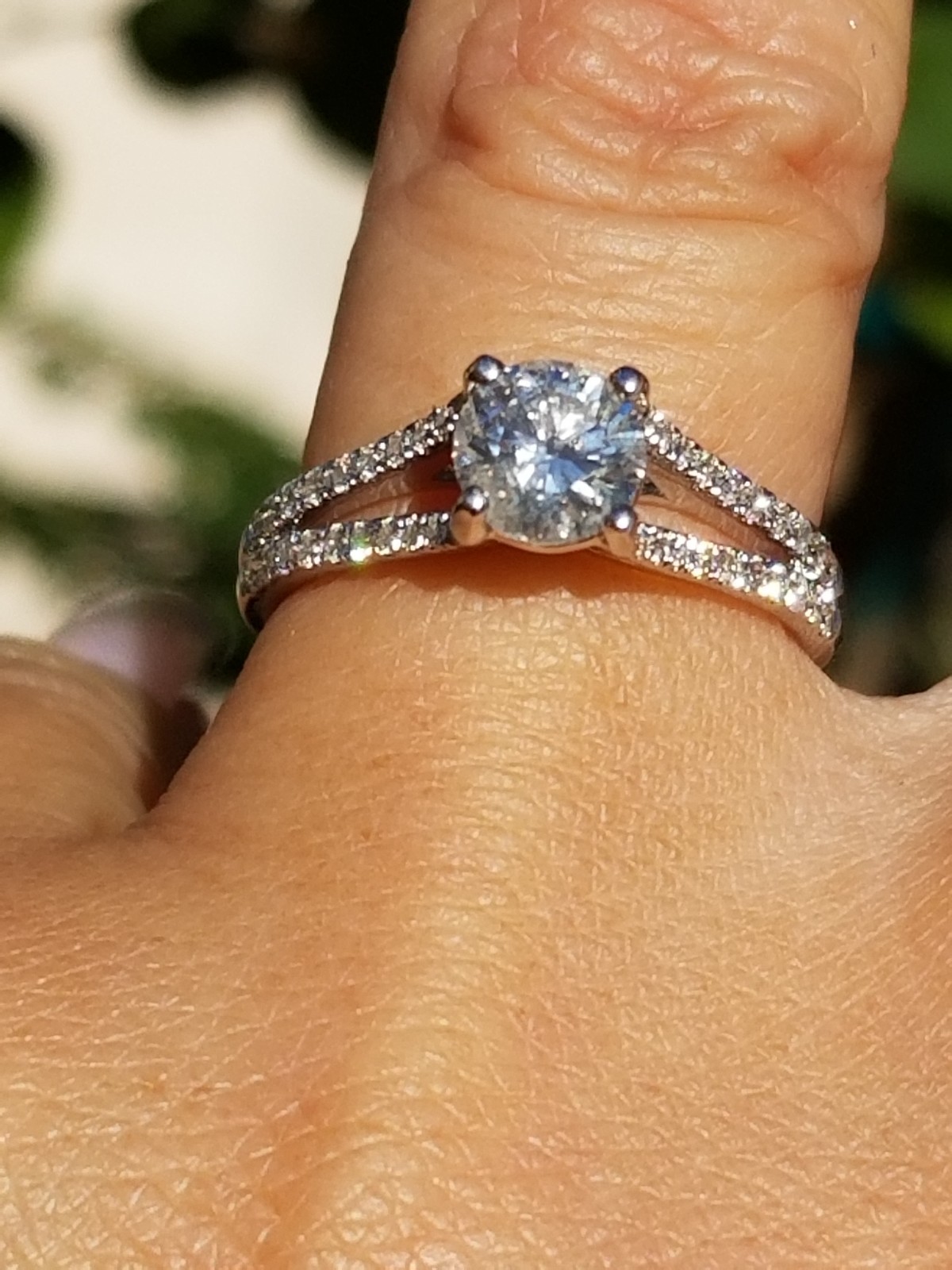 Sparkling Natural Diamond Solitaire Split Shank 1… - image 11