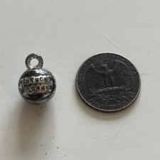 Vintage 1950s KENTUCKY WILDCATS Basketball Charm Gumball Prize 0.5