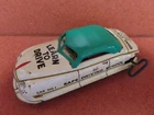 VINTAGE MARX TIN WIND UP LEARN TO DRIVE CAR - #305