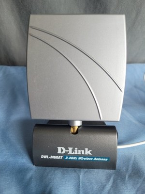 D-Link DWL-M60AT Indoor 2.4 GHz WiFi Range Extender
