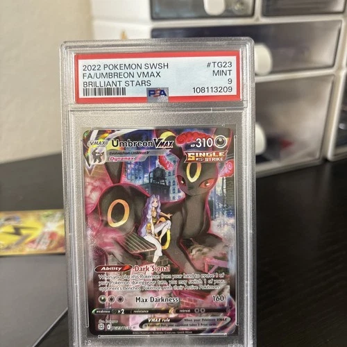 Pokemon TCG Umbreon VMAX TCG TG23/TG30 Trainer Gallery Brilliant Stars PSA 9