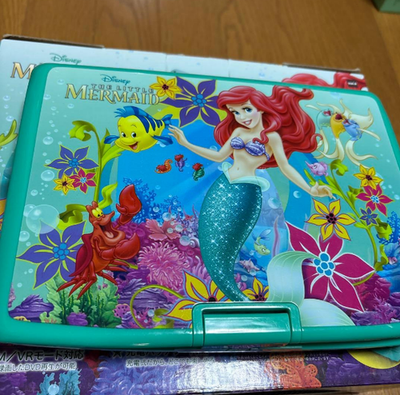 Disney the Little Mermaid/Ariel / 9-inch Portable DVD player PDVD