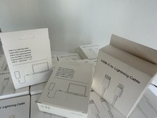 LOT OF USB-C charges for Apple iPhone - 87 unboxed / 45 boxed