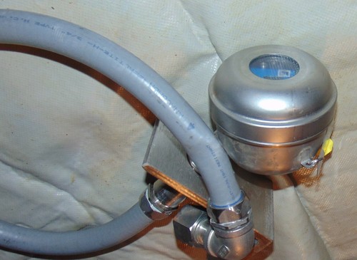 ASSEMBLY Magnetrol Eclipse 705 Guided Wave Radar Transmitter W/ hose & Bracket - Picture 11 of 11
