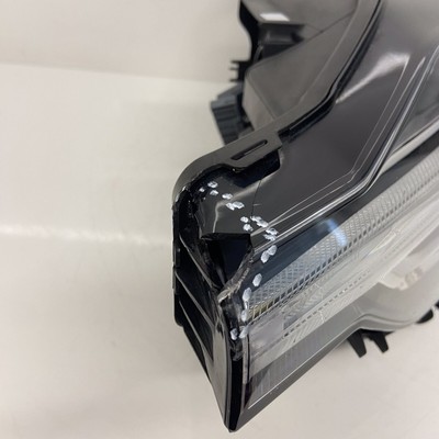 Volvo Xc90 2018-on Mid LED Headlamp Passenger Side 32133546  