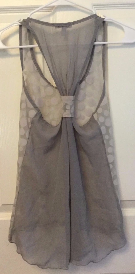 Camiseta sin mangas sin mangas Cami gris blanco puntos abierta T espalda gasa talla S delicatessen Foto 3 de 4