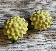 Yellow Flowers Floral Salt & Pepper Shaker Set Sylvans Pasadena CA