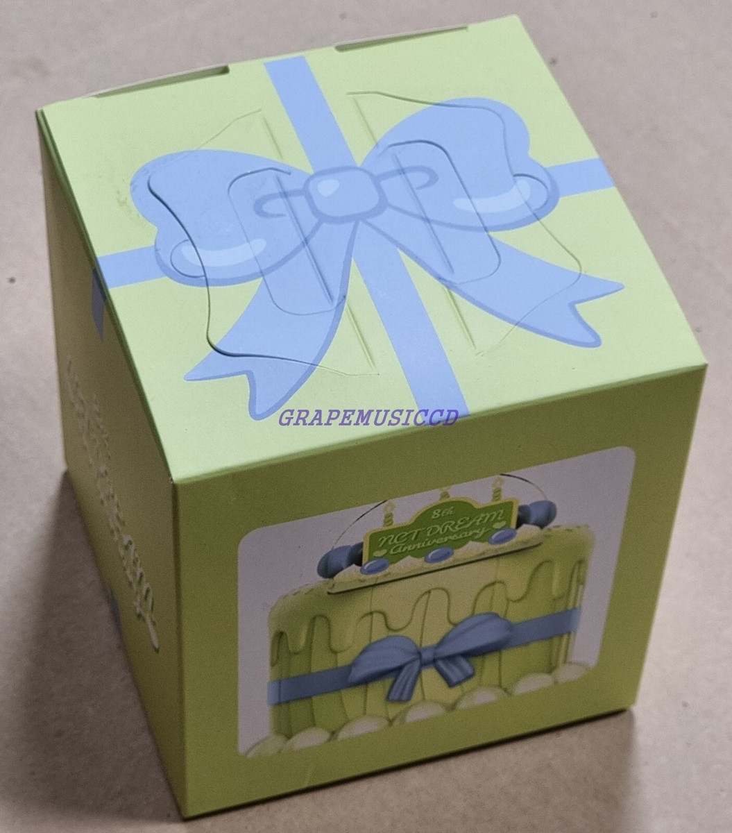 NCT DREAM 8TH ANNIVERSARY SMTOWN OFFICIAL GOODS MD PARTY