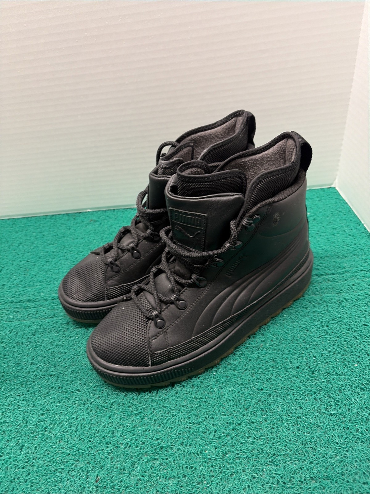 Puma The Ren Boot  Size 7 Black Leather Mesh Water Resistant